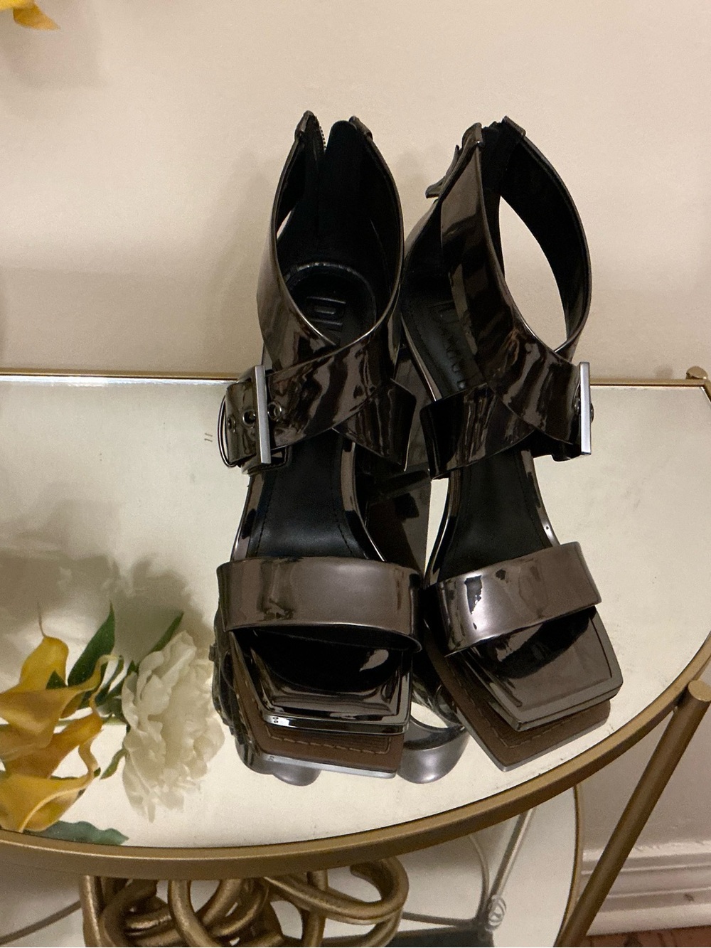 DKNY Glossy Patent Square-Toe Block Heel Sandals in Black/Brown
